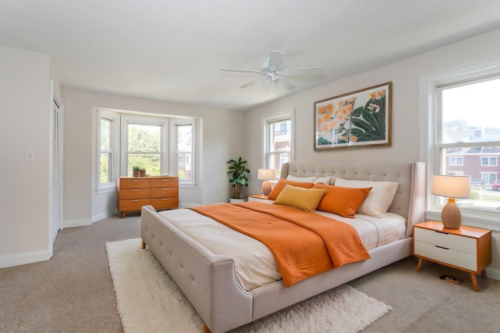 160 Quincy Shore Dr Unit: 106