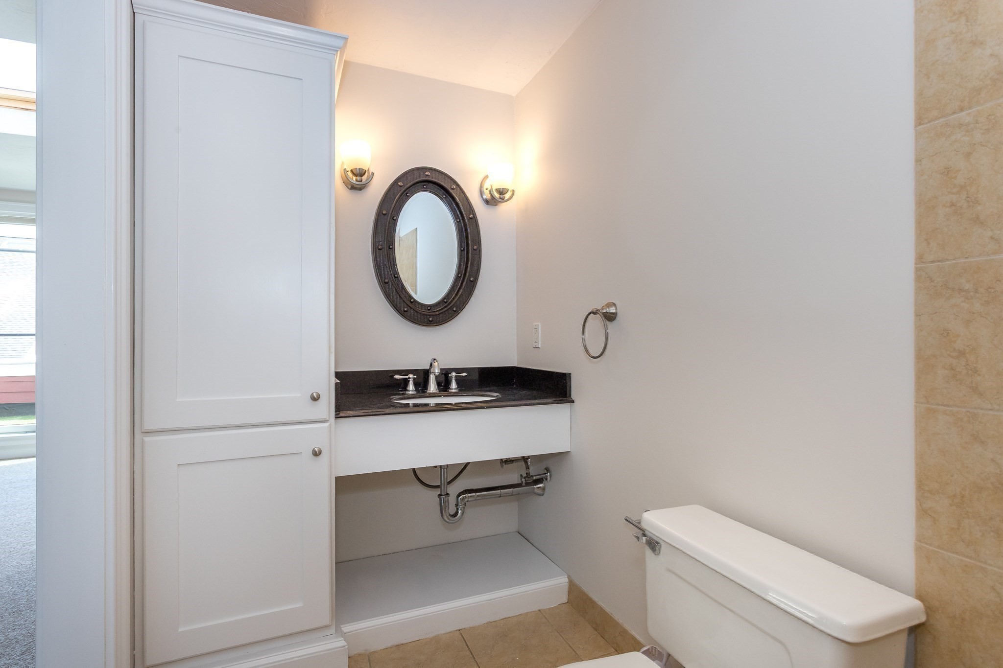 160 Quincy Shore Dr Unit: 106
