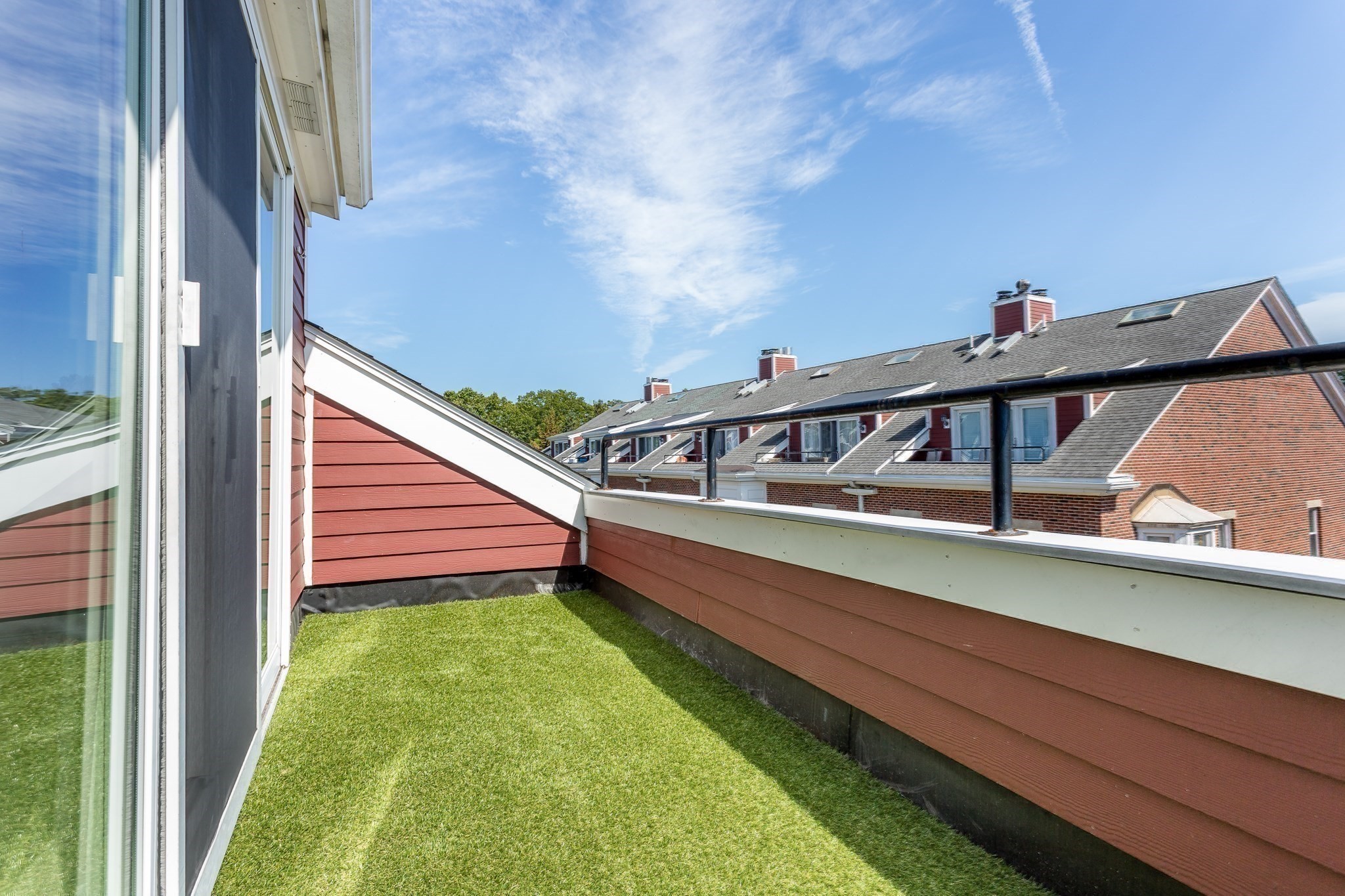 160 Quincy Shore Dr Unit: 106