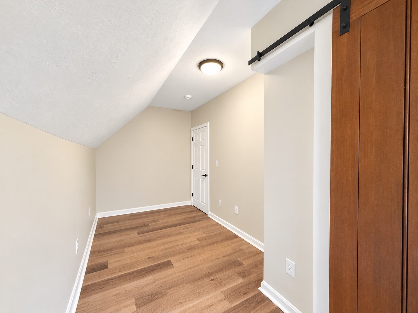 39 Van Buren St # 39
