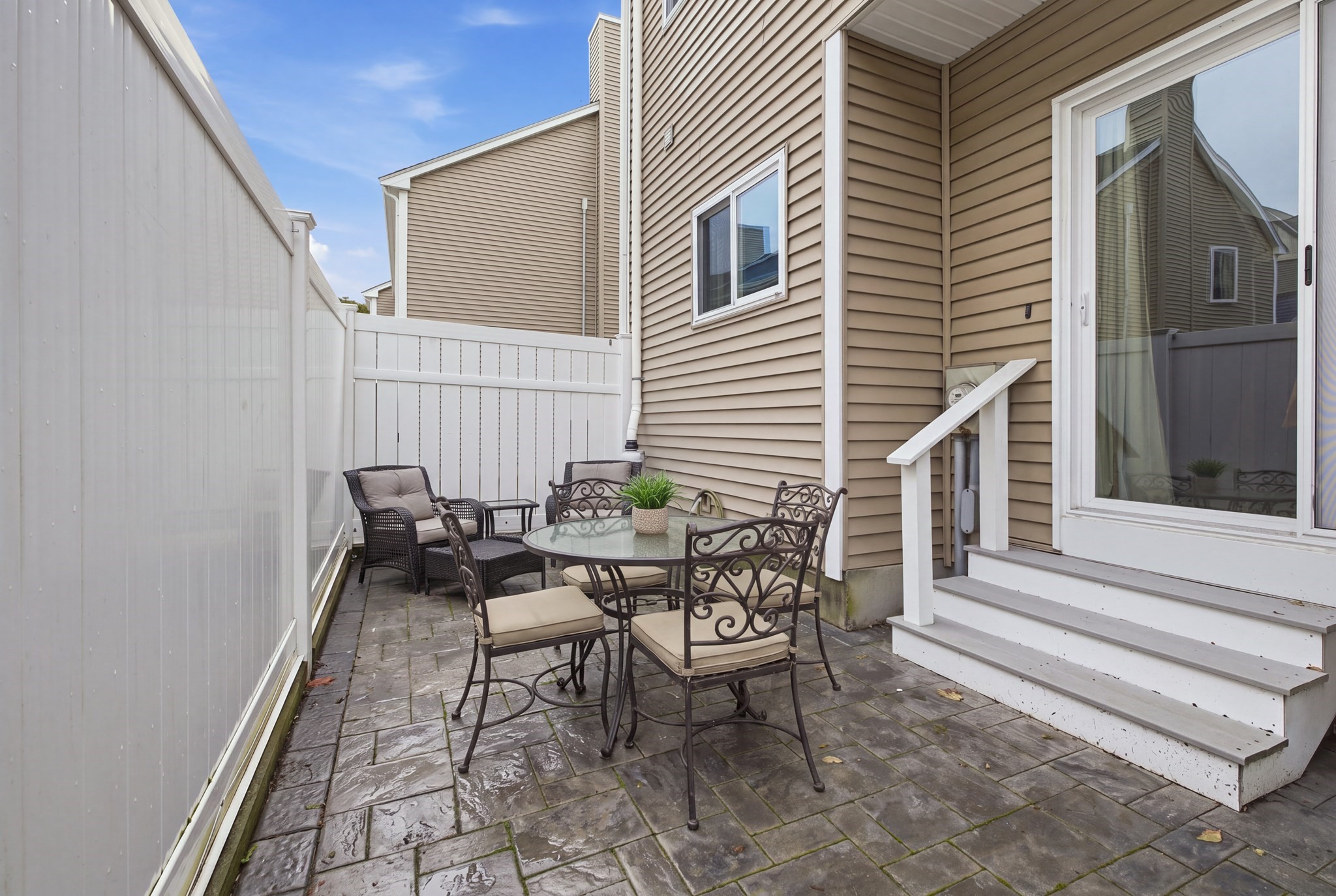 15 Fairfield Park # 15