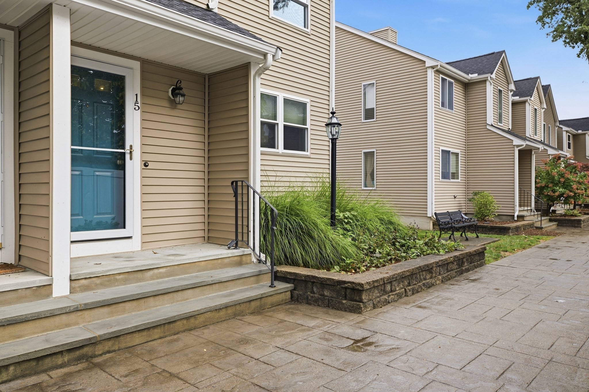 15 Fairfield Park # 15