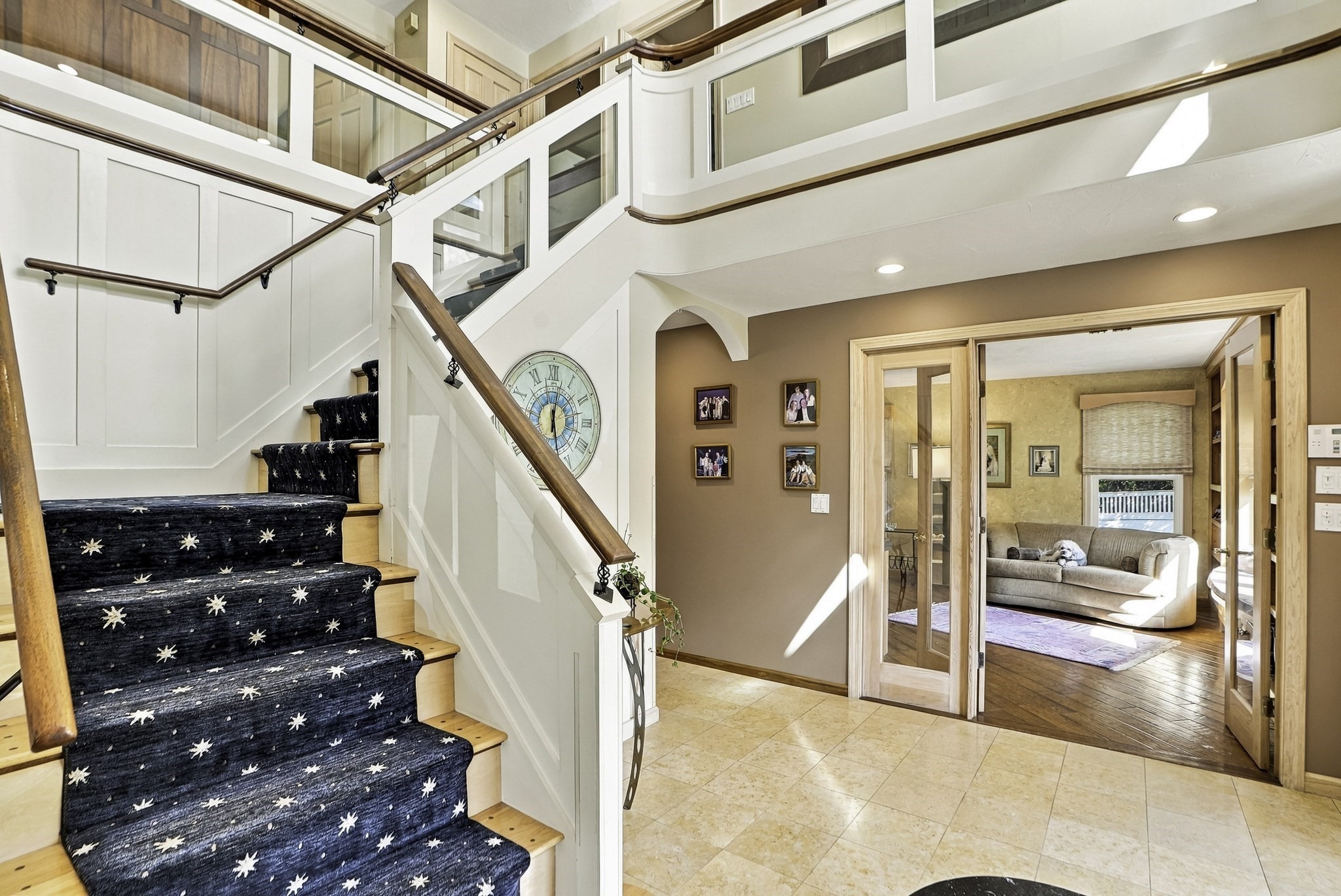 8 Hearthridge Dr