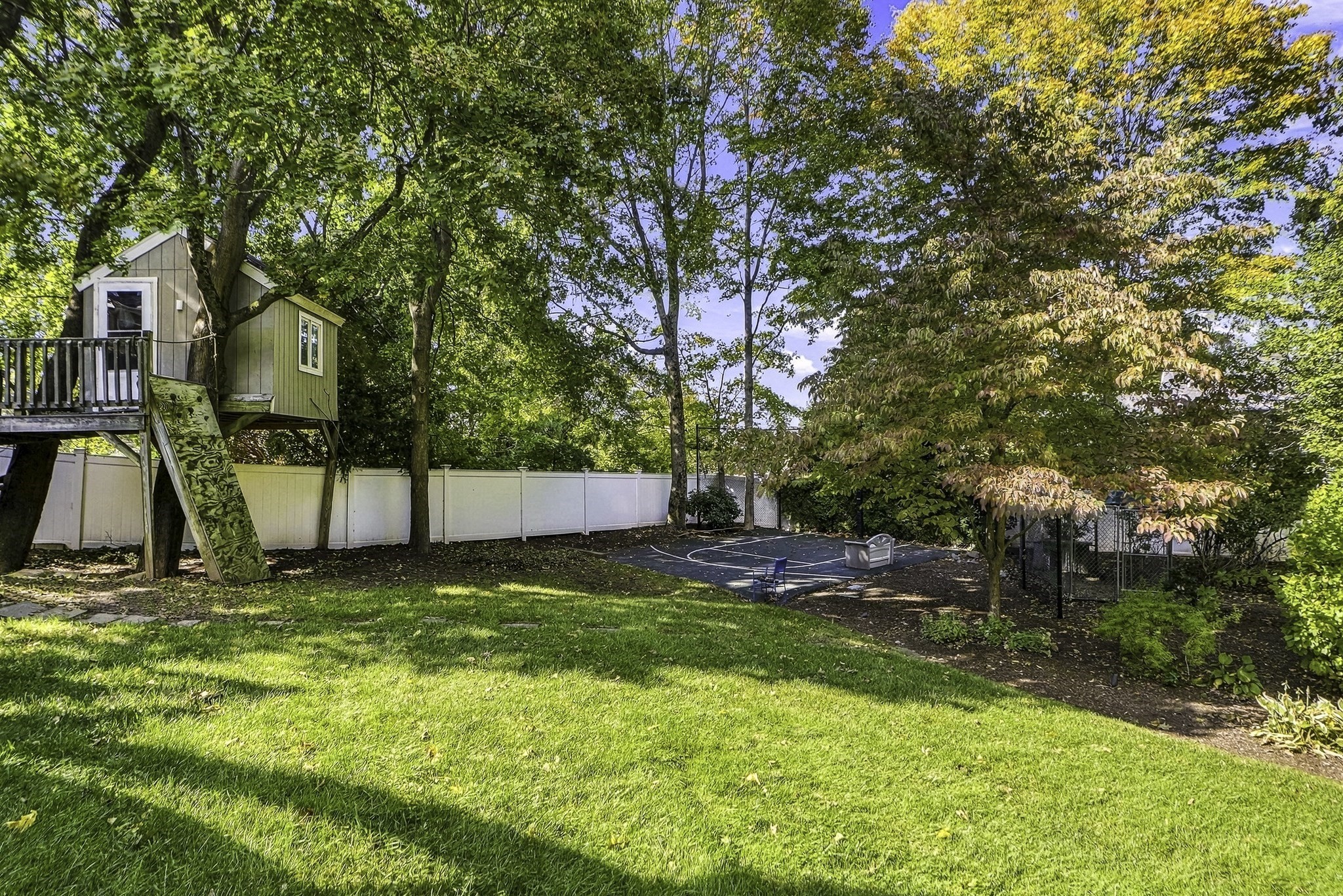 8 Hearthridge Dr