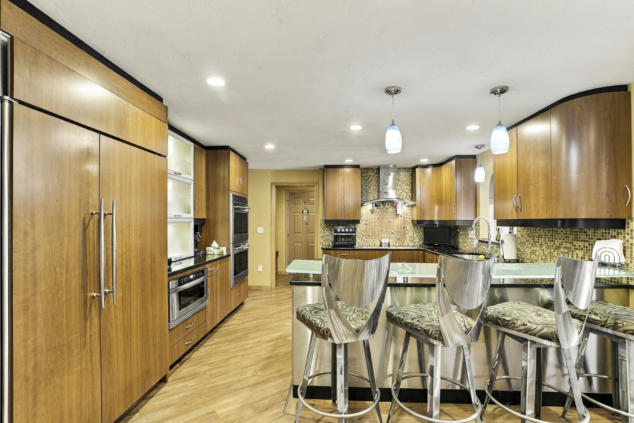 8 Hearthridge Dr