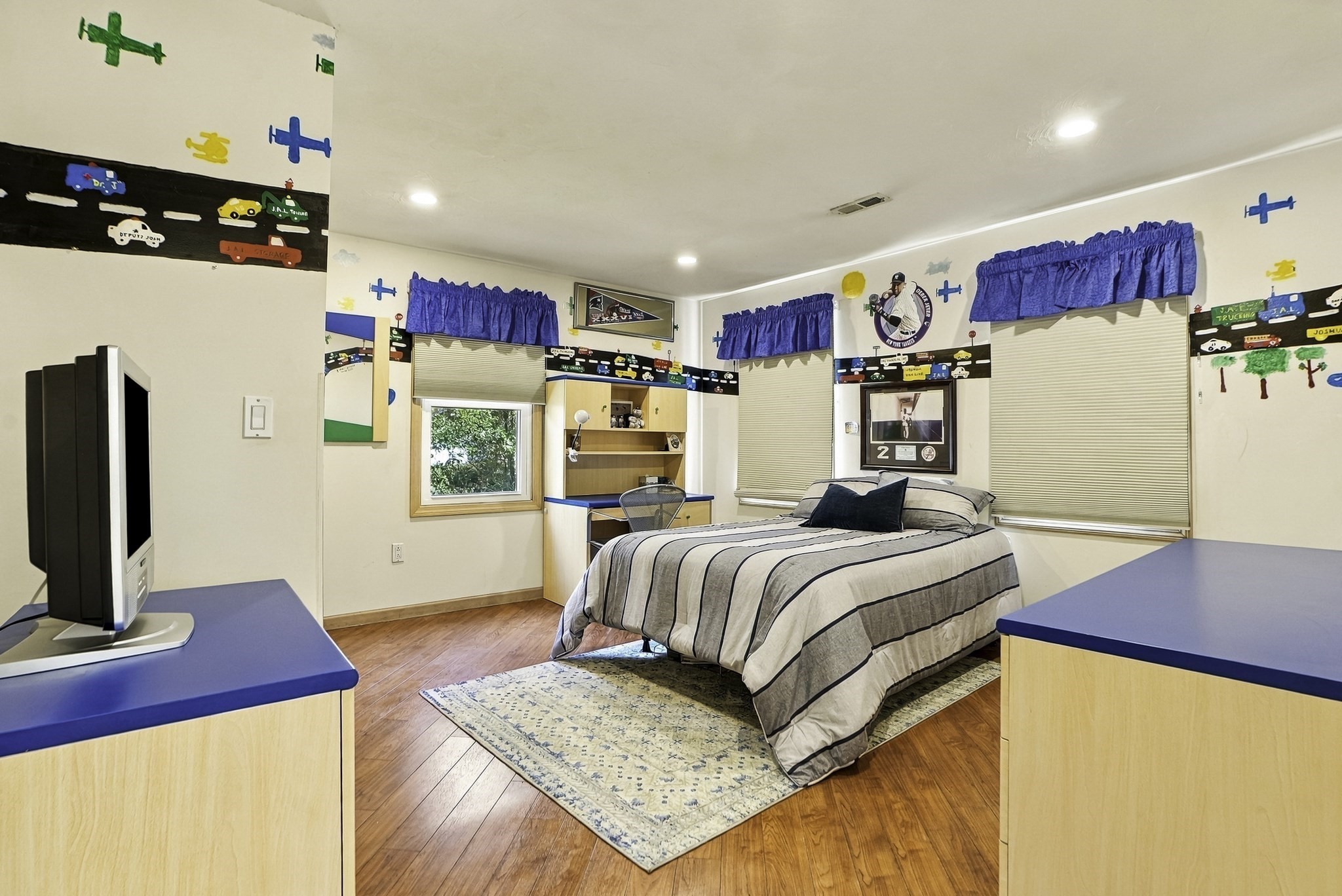 8 Hearthridge Dr