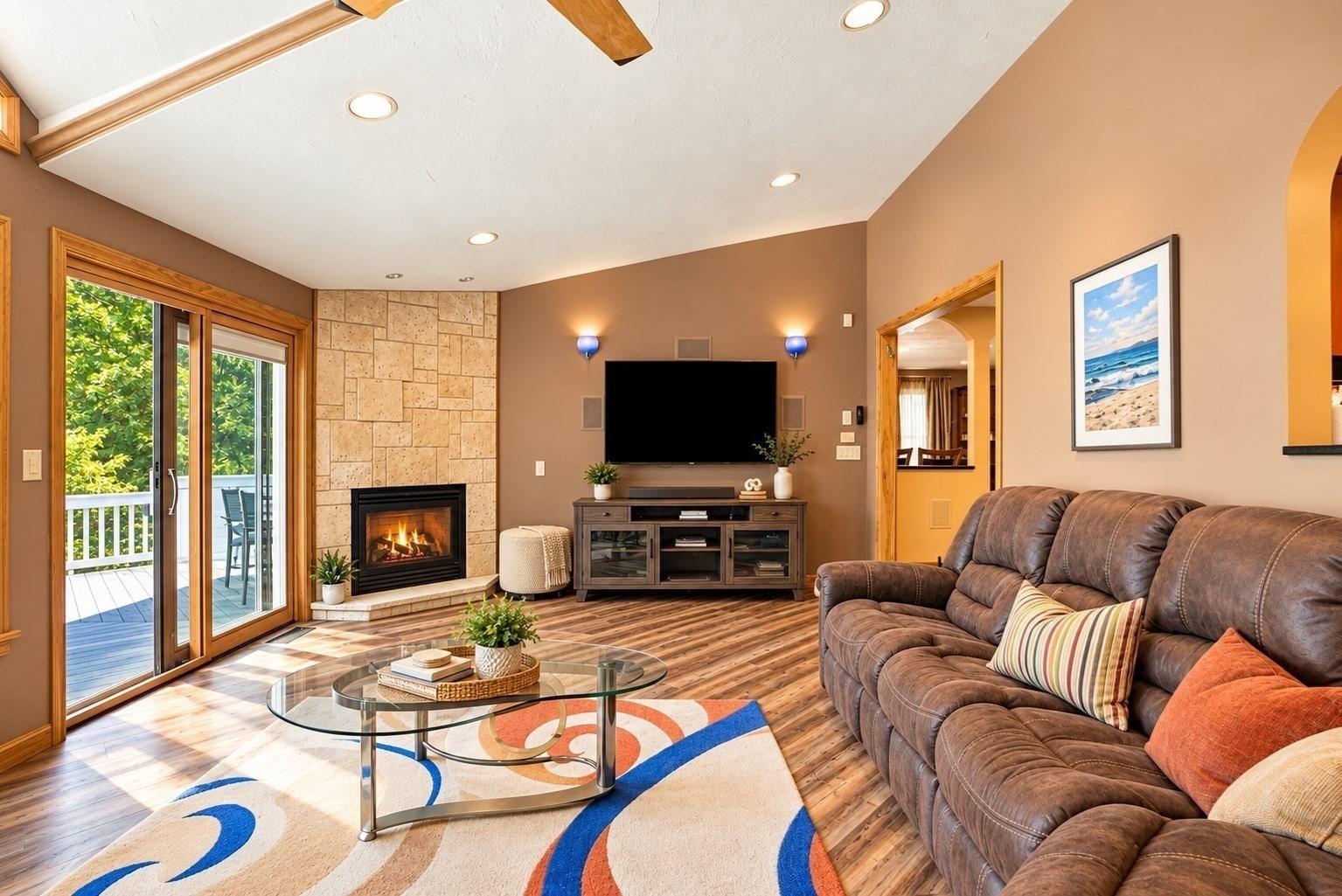 8 Hearthridge Dr