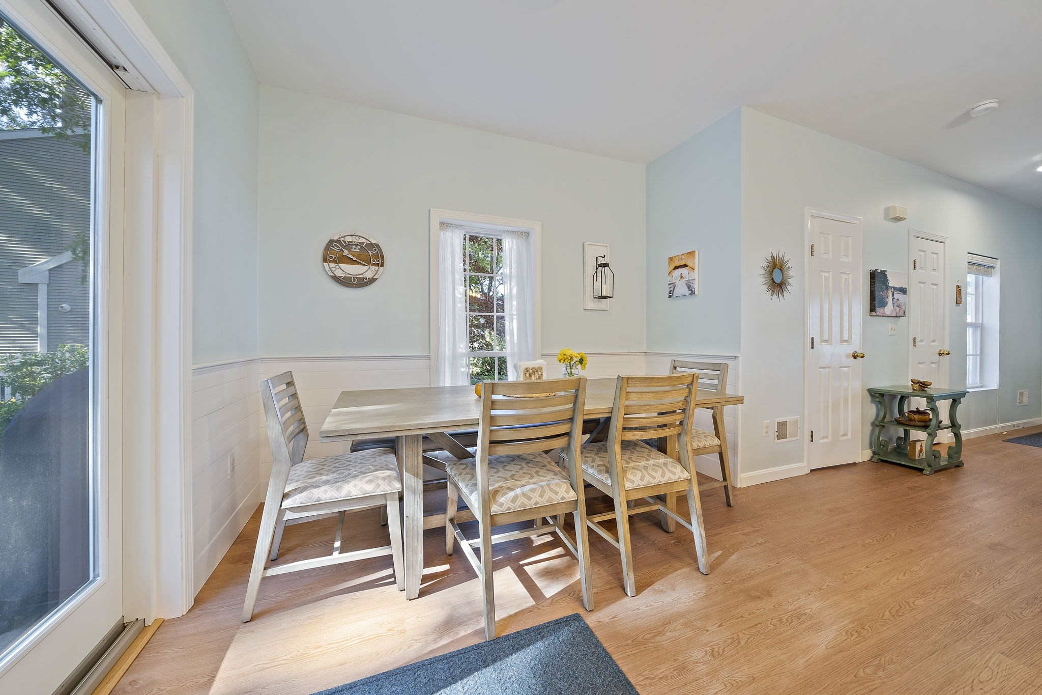 7 Ouimet Ln