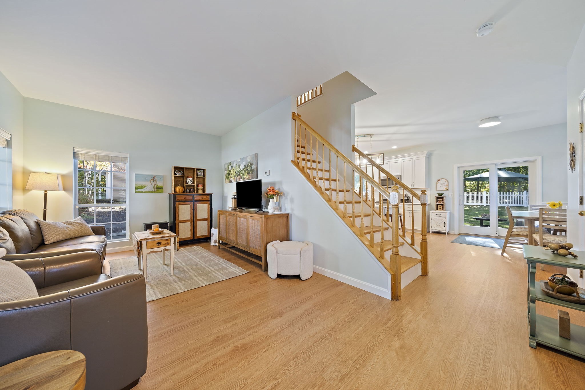 7 Ouimet Ln