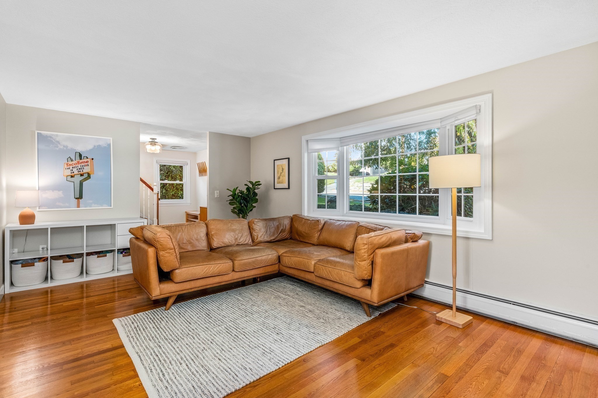 2 Margaret St
