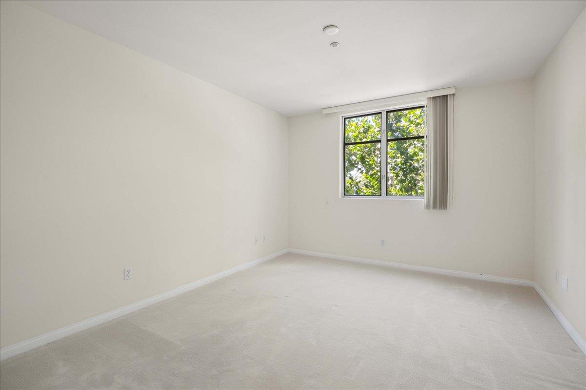 130 E San Fernando Street Unit: 404