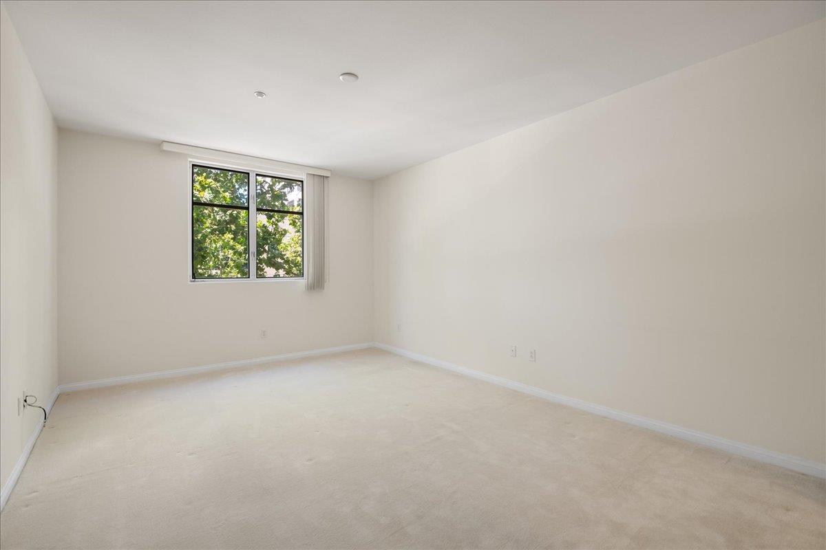 130 E San Fernando Street Unit: 404