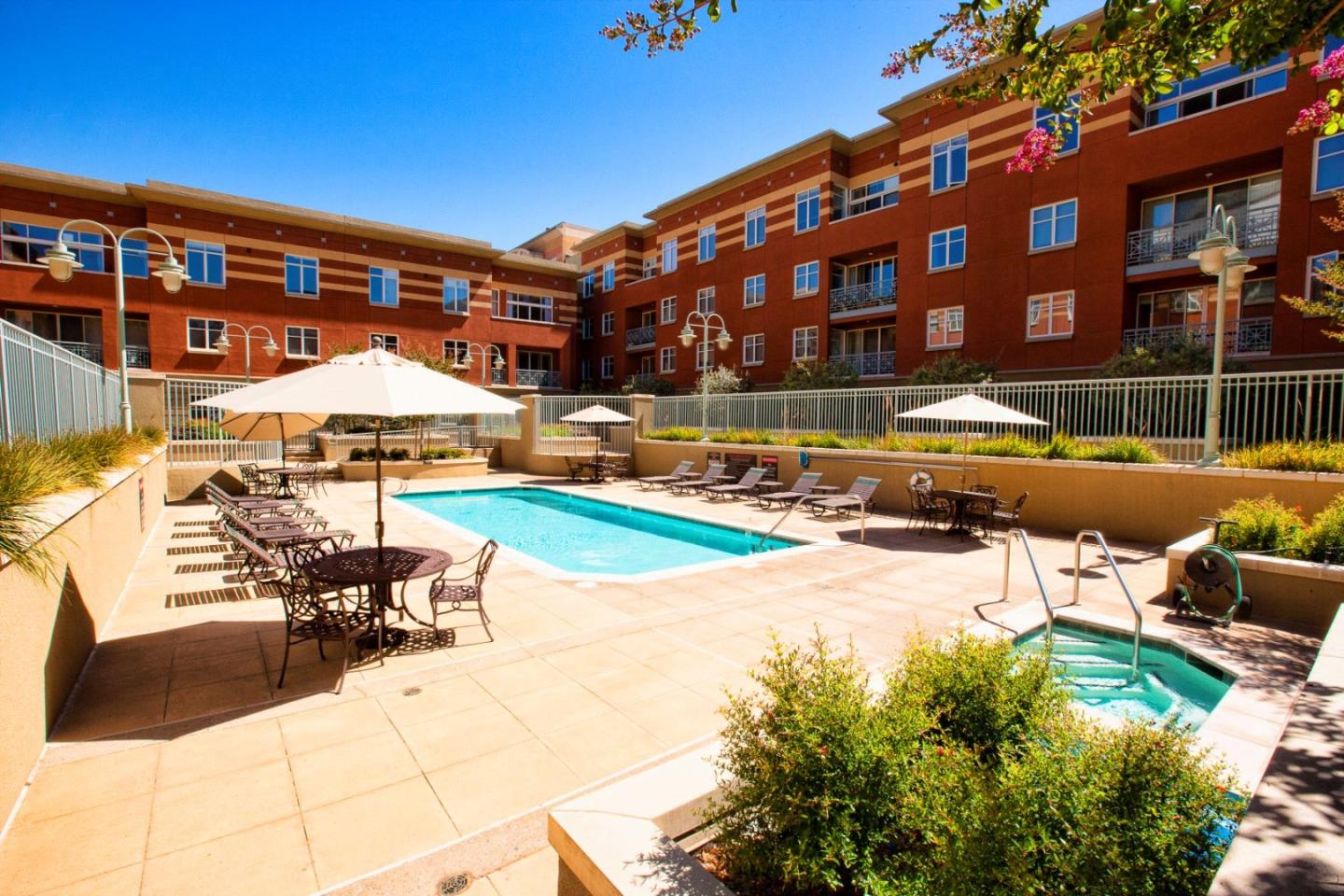 130 E San Fernando Street Unit: 404
