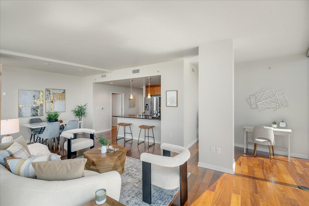 38 N Almaden BLVD 1411