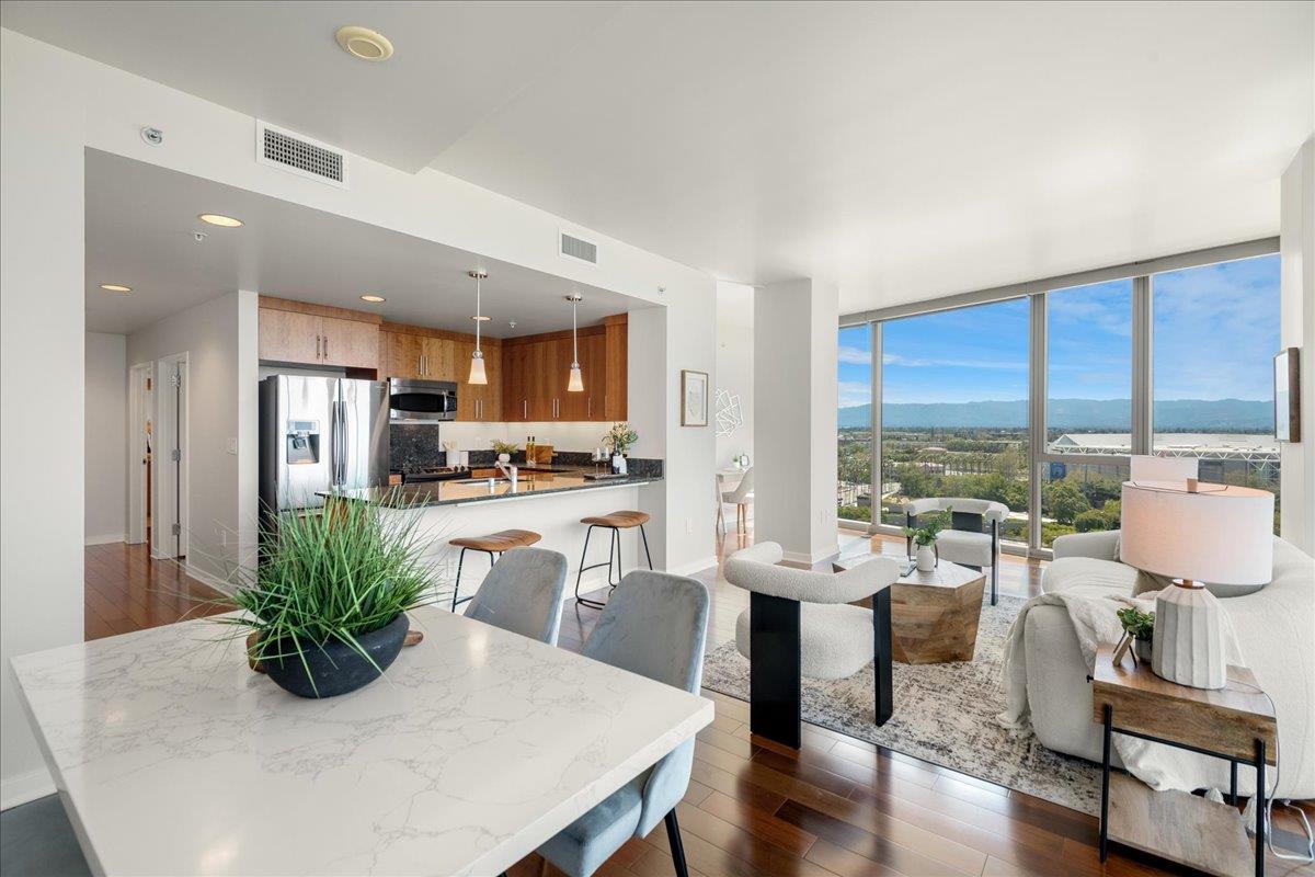 38 N Almaden BLVD 1411