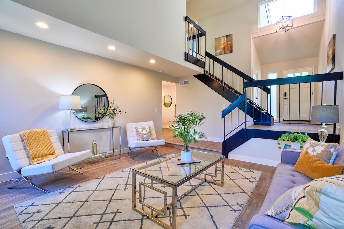 6658 Copperwood CIR