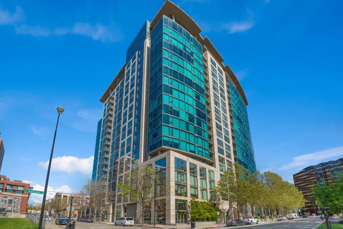 38 N Almaden BLVD 2209