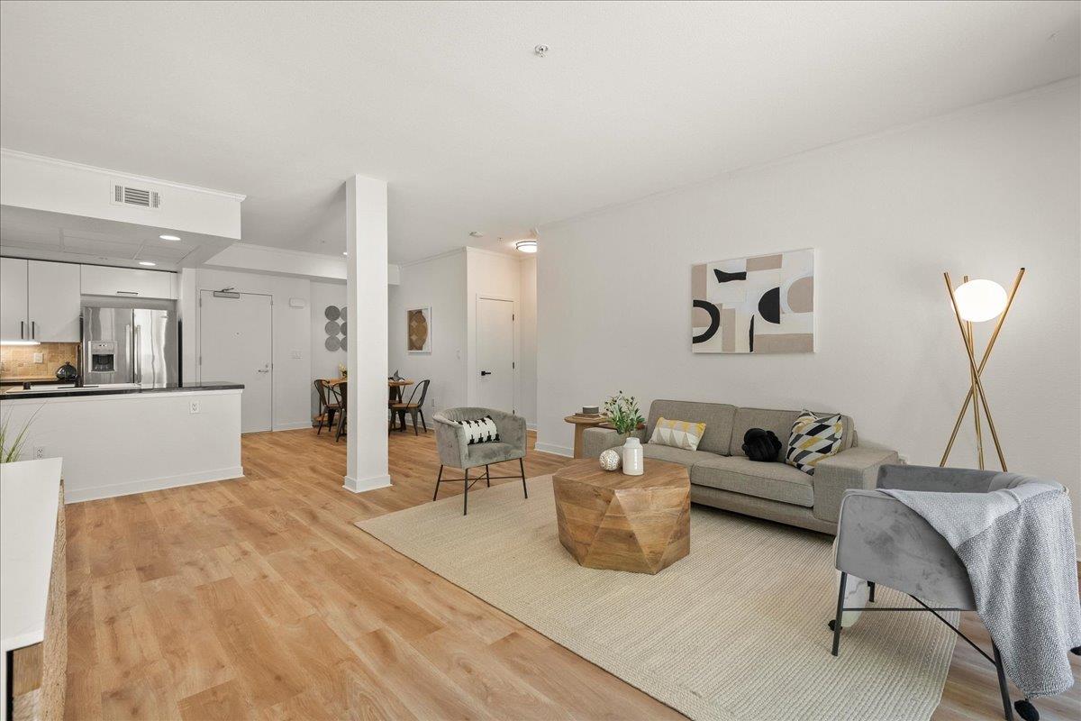 88 Bush ST 1154