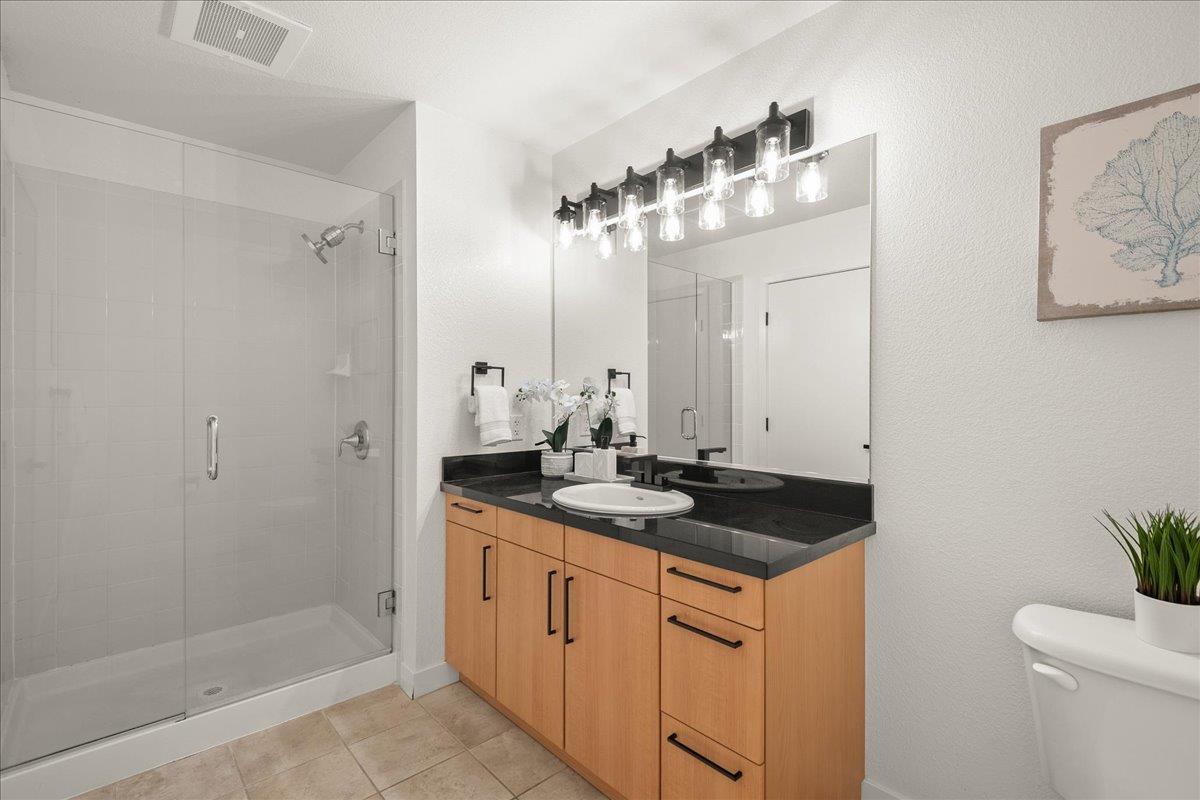 88 Bush ST 1154