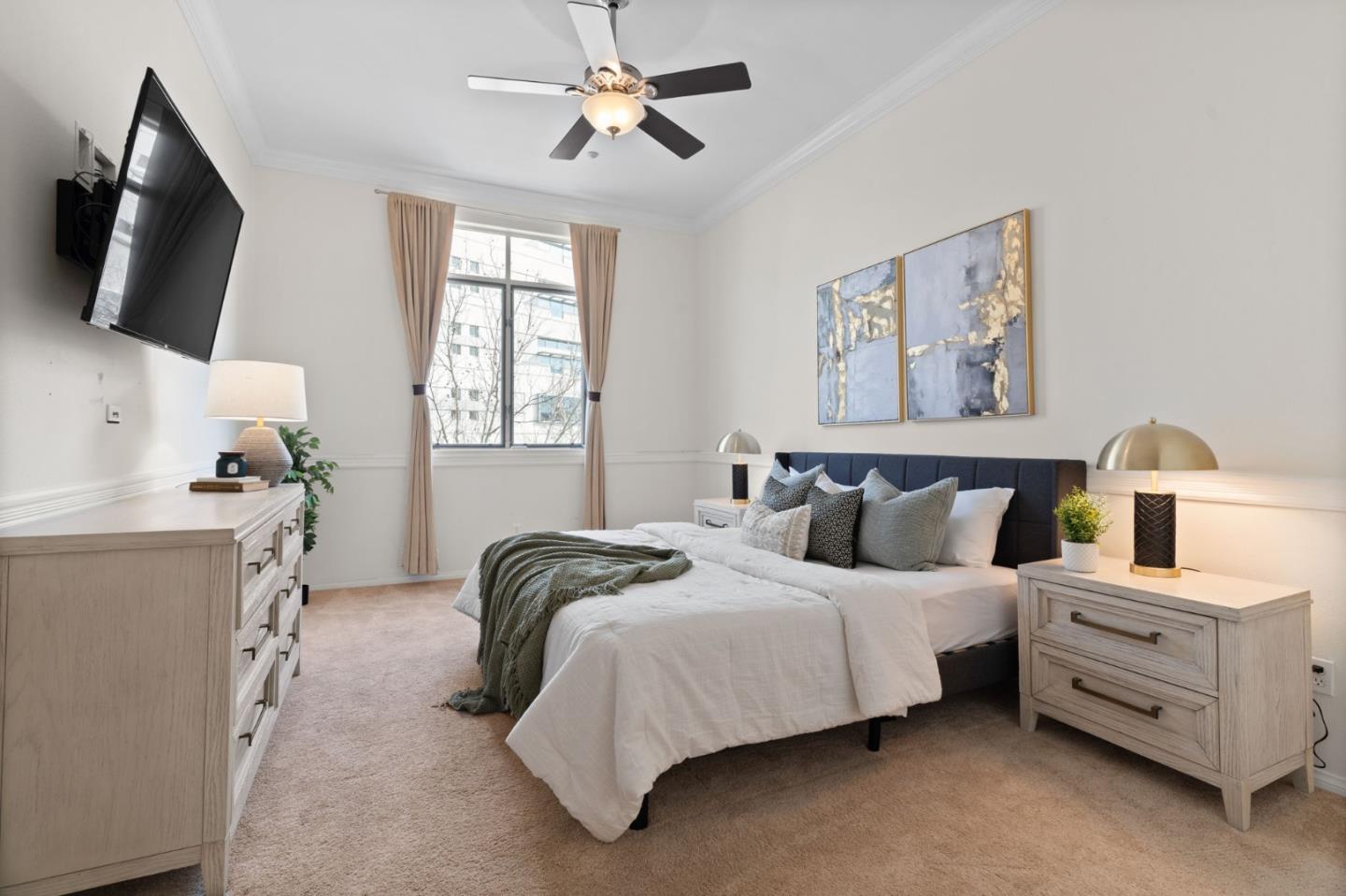 130 E San Fernando ST PH22