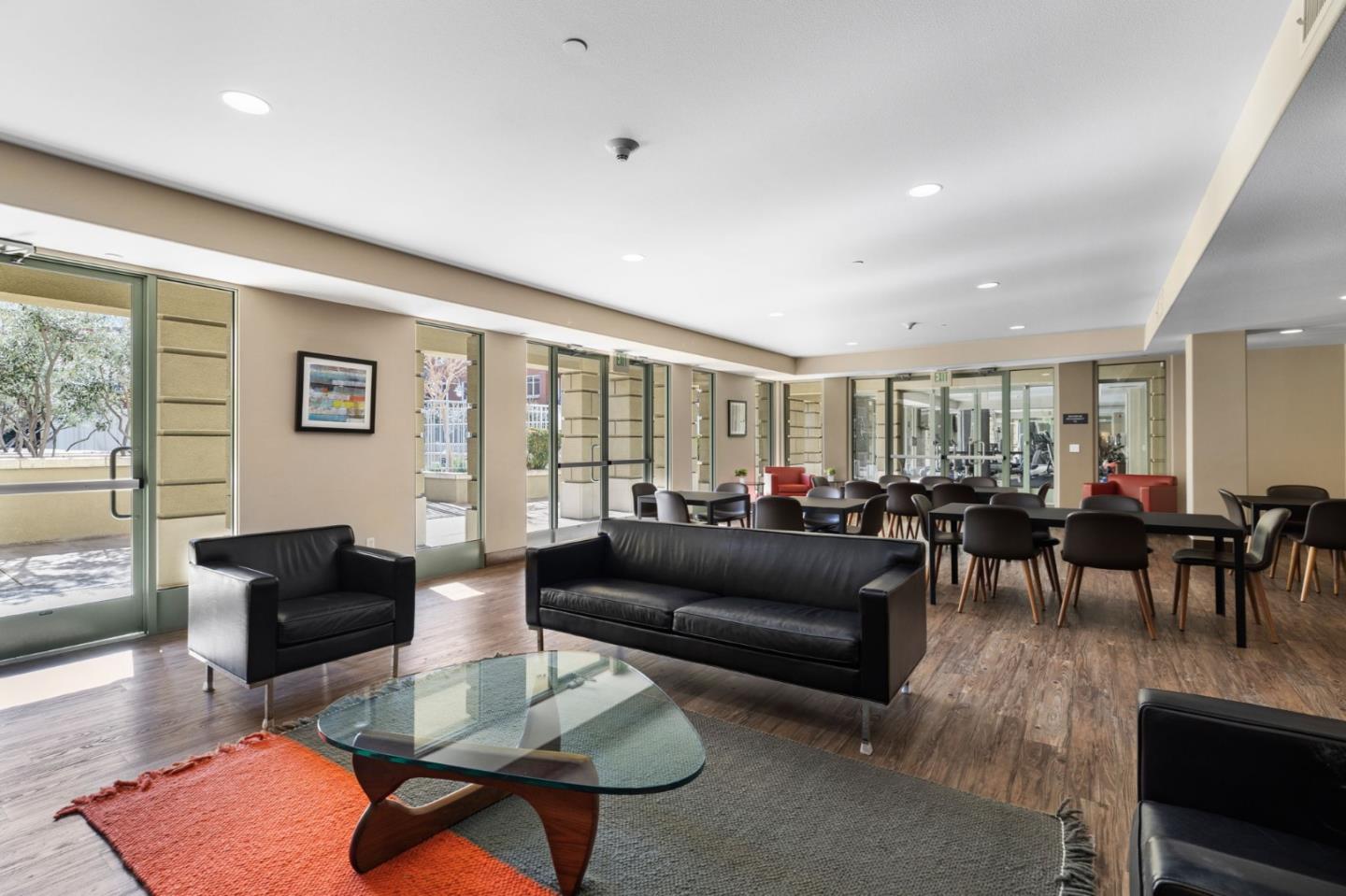 130 E San Fernando ST PH22