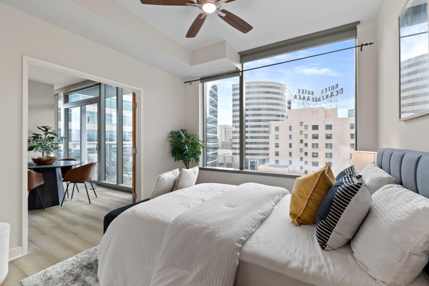 38 N Almaden BLVD 920