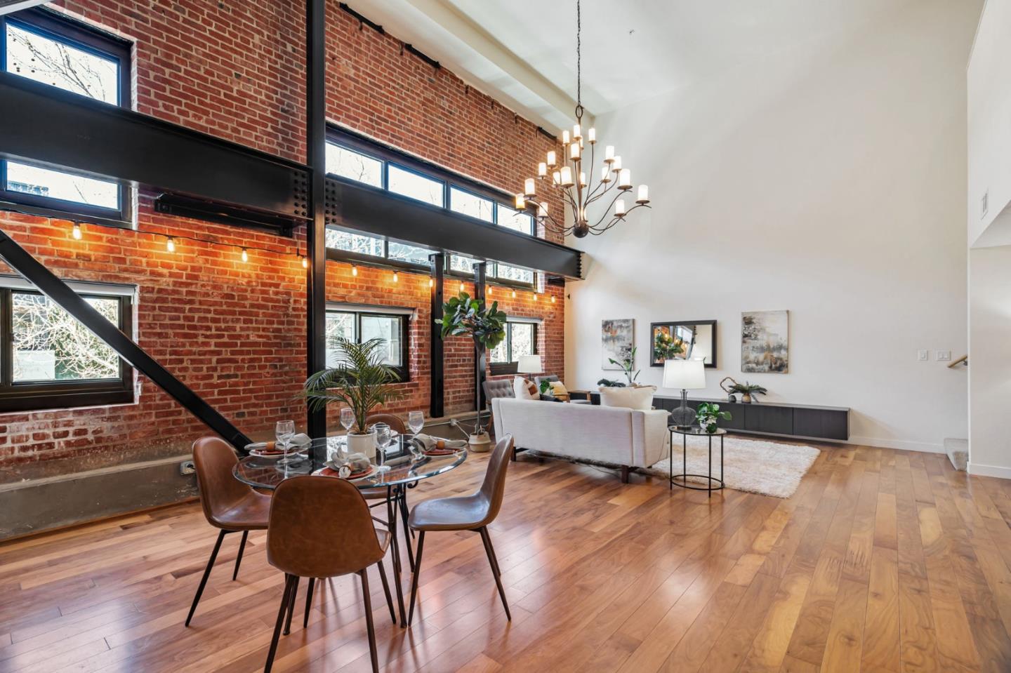 88 Bush ST 2103