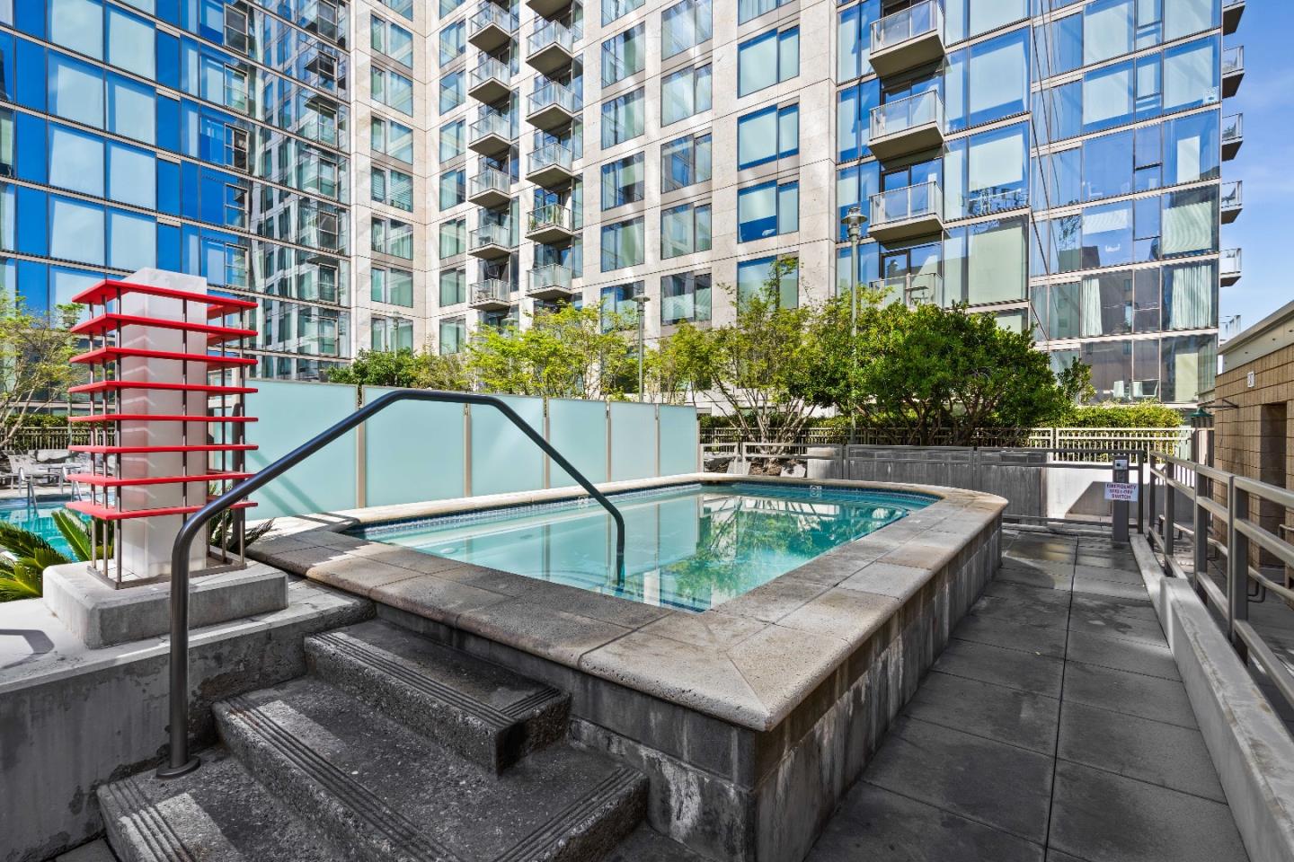 38 N Almaden BLVD 323