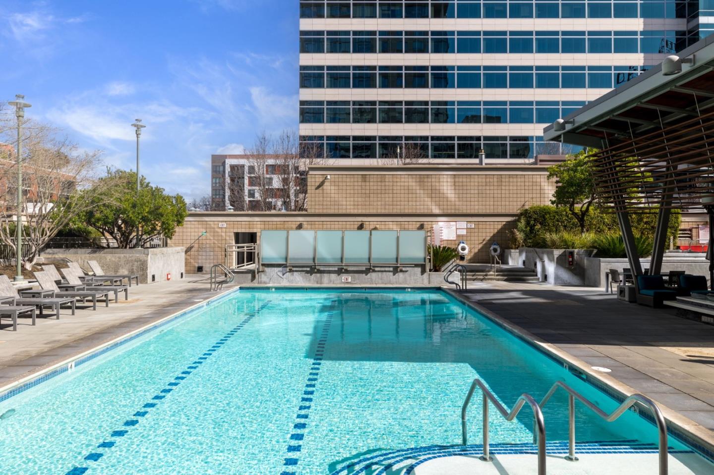 38 N Almaden BLVD 323