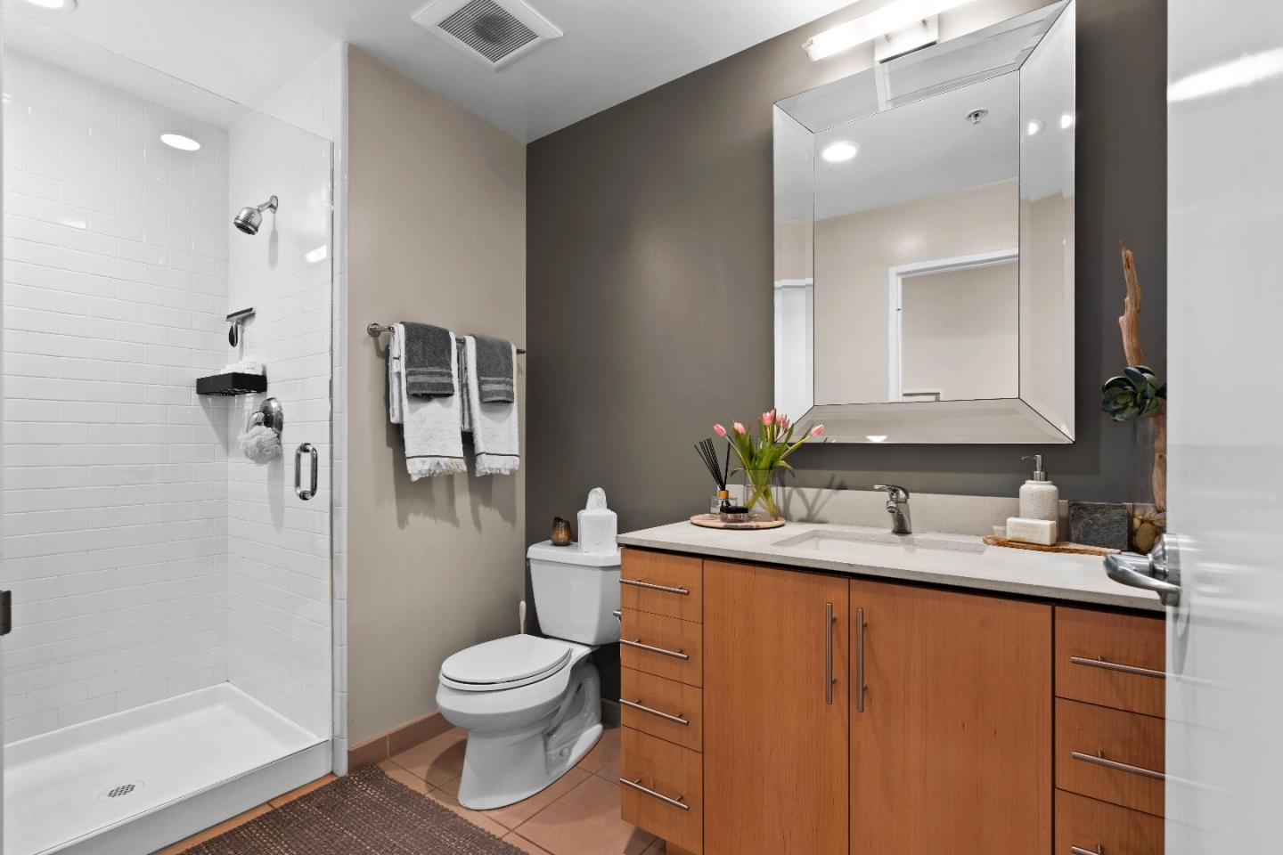 38 N Almaden BLVD 323