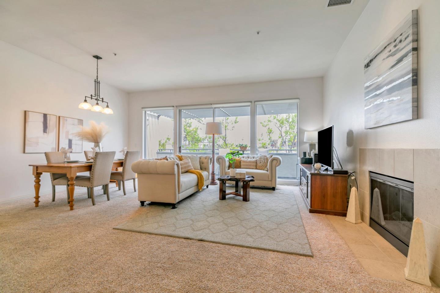 46 W Julian ST 527