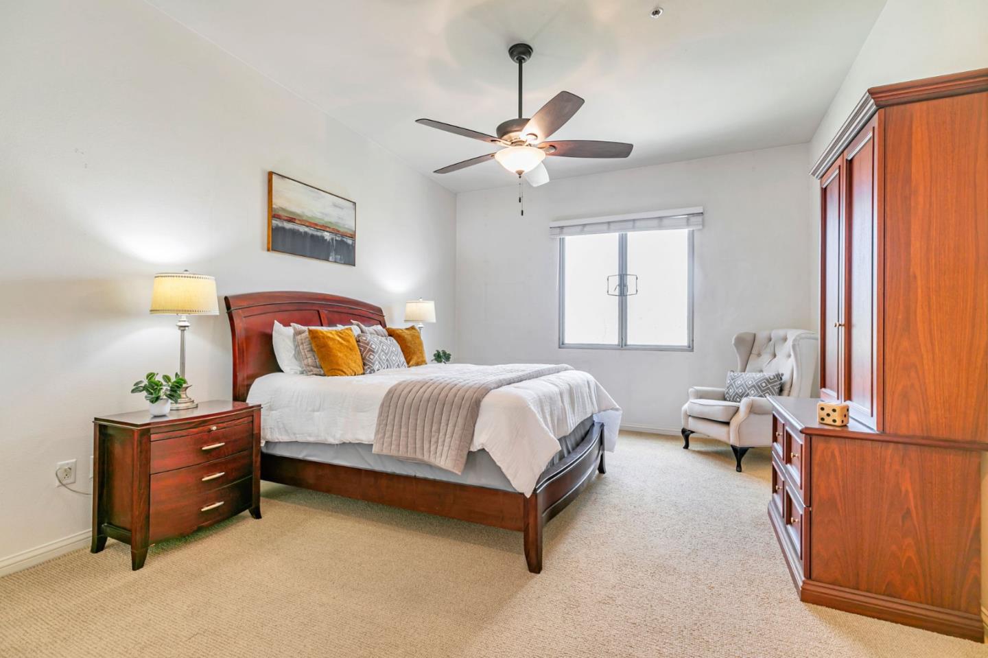 46 W Julian ST 527