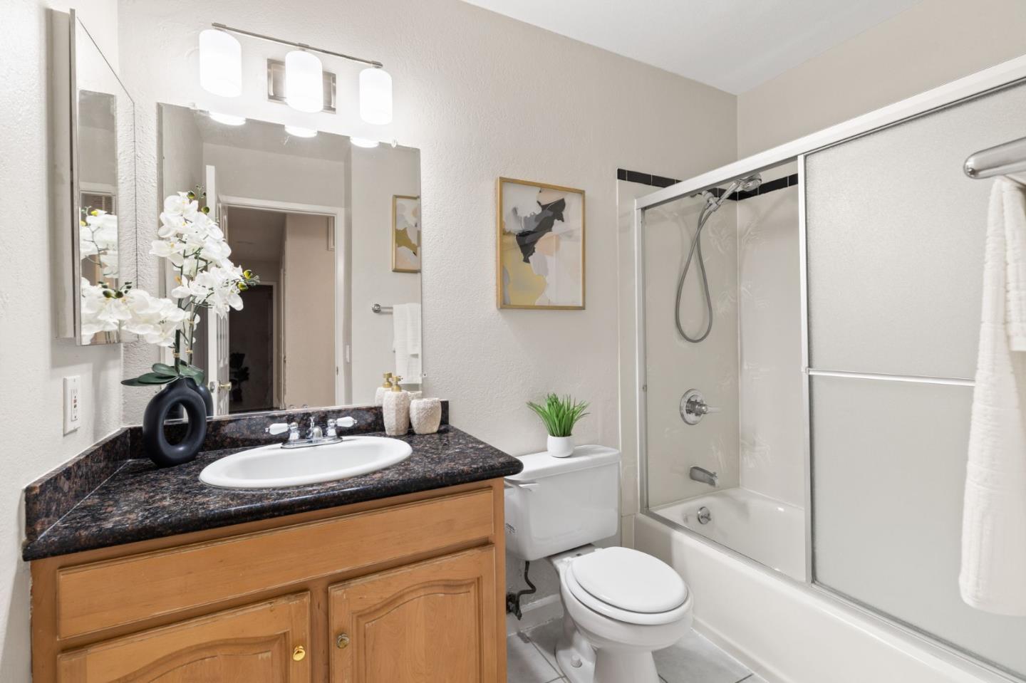 106 Mosswell CT