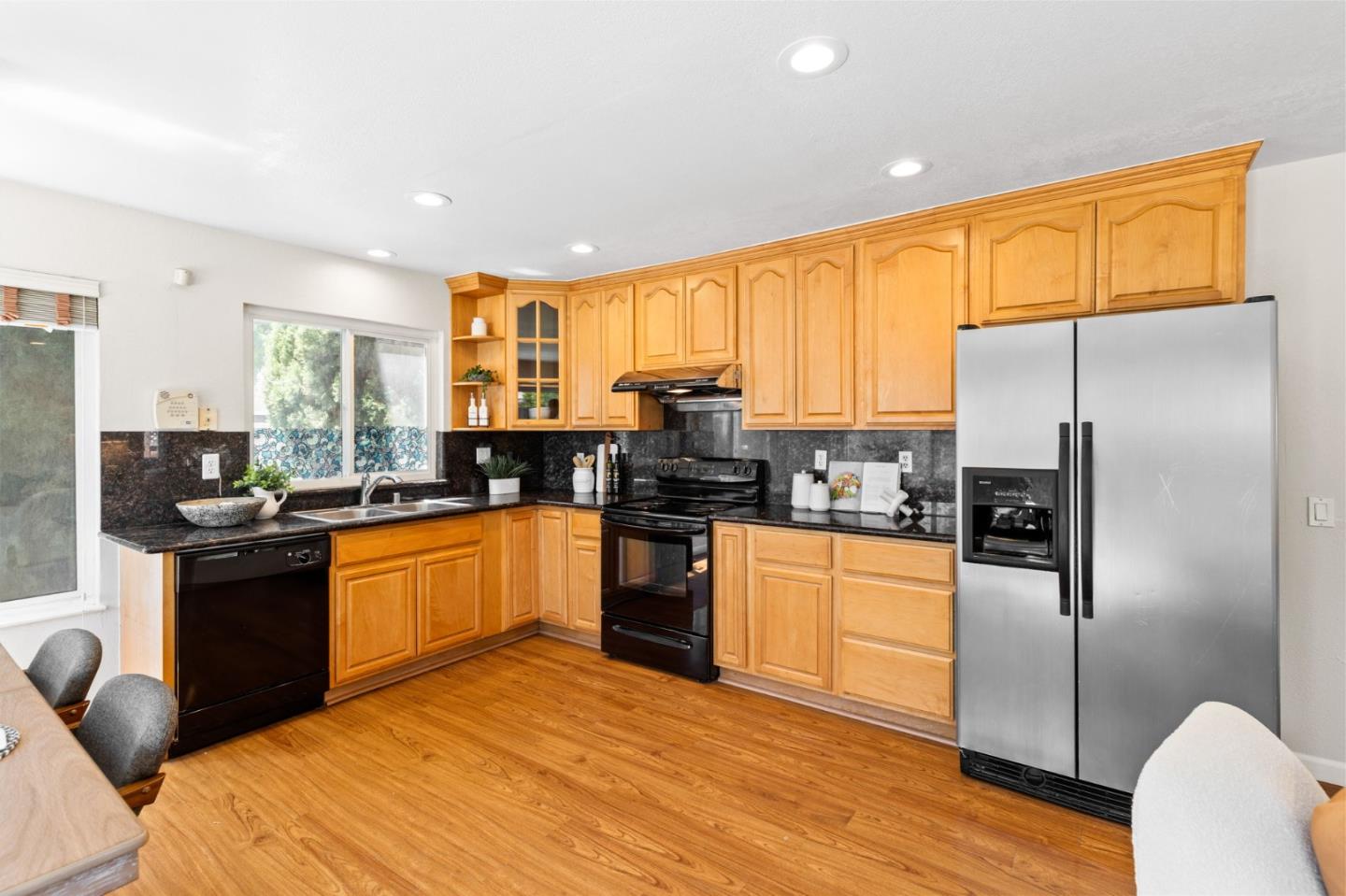 106 Mosswell CT