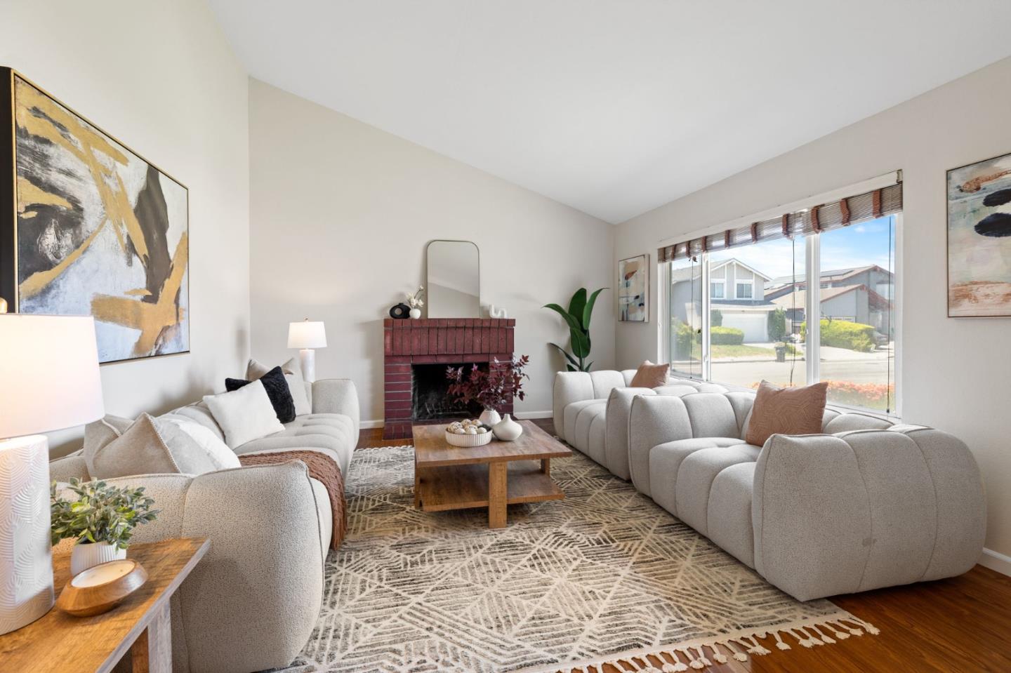 106 Mosswell CT