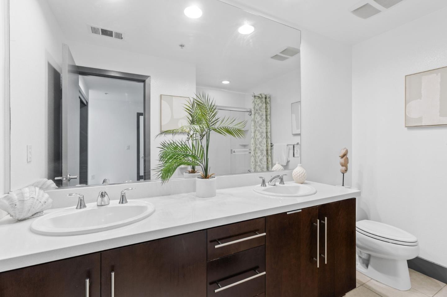 1 E Julian ST 206