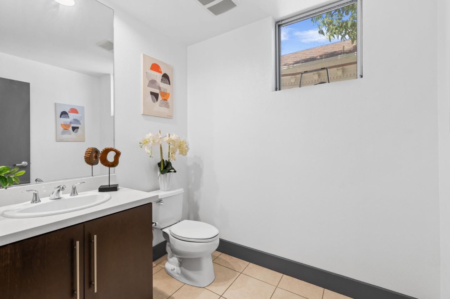 1 E Julian ST 206