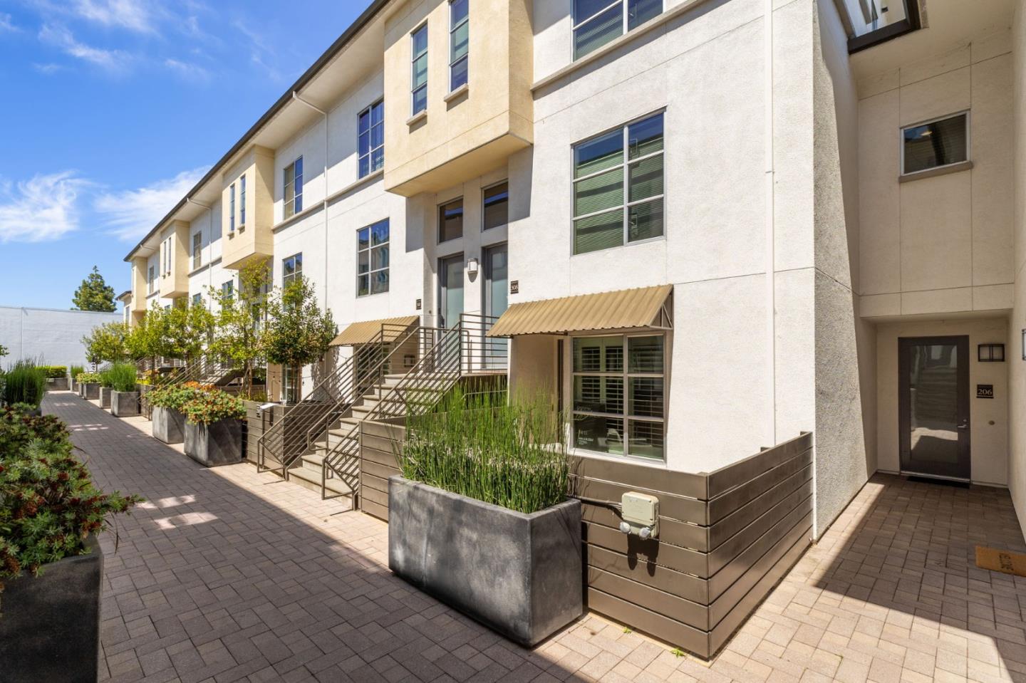 1 E Julian ST 206