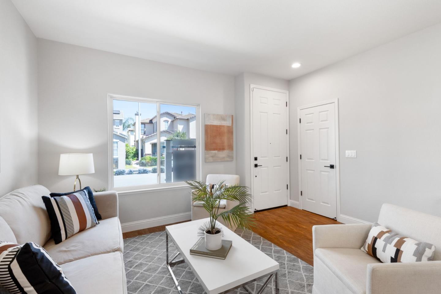 4681 La Crescent Loop