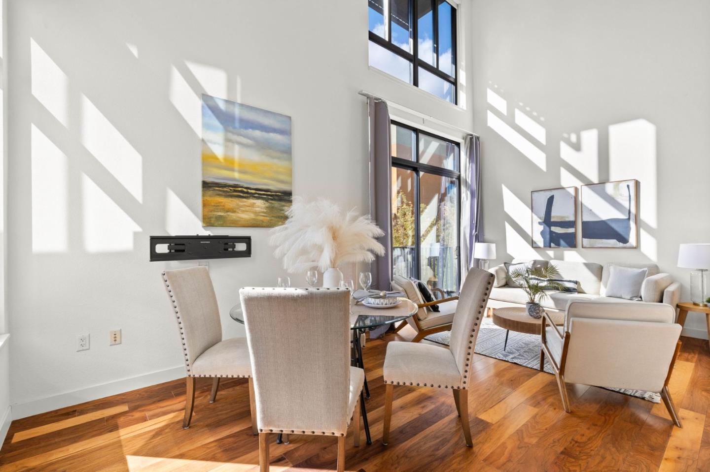 88 Bush Street 2160