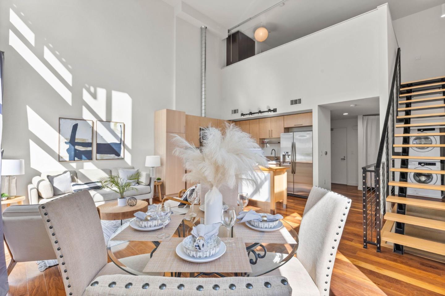 88 Bush Street 2160