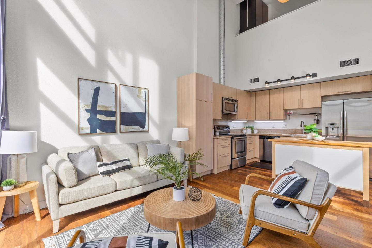 88 Bush Street 2160