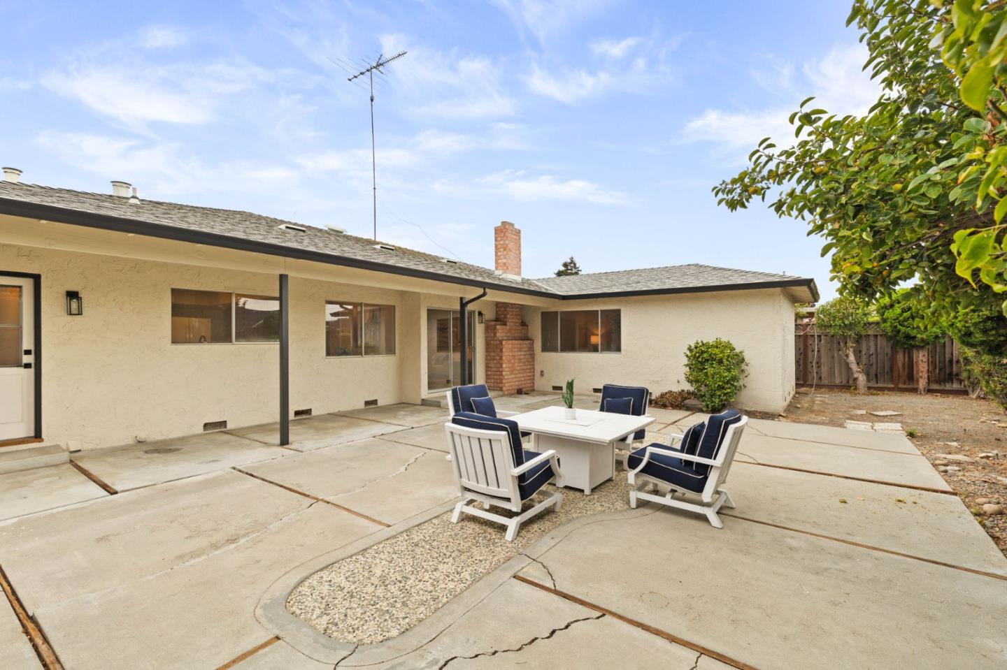 2611 Pepperwood Lane
