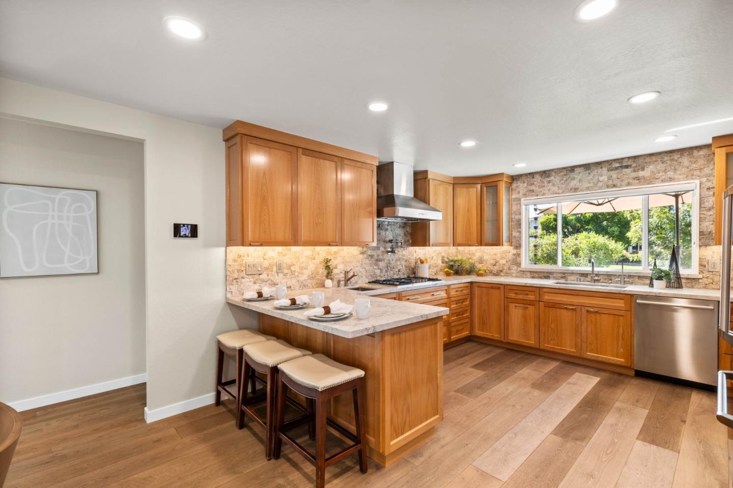 2772 Quinto Way