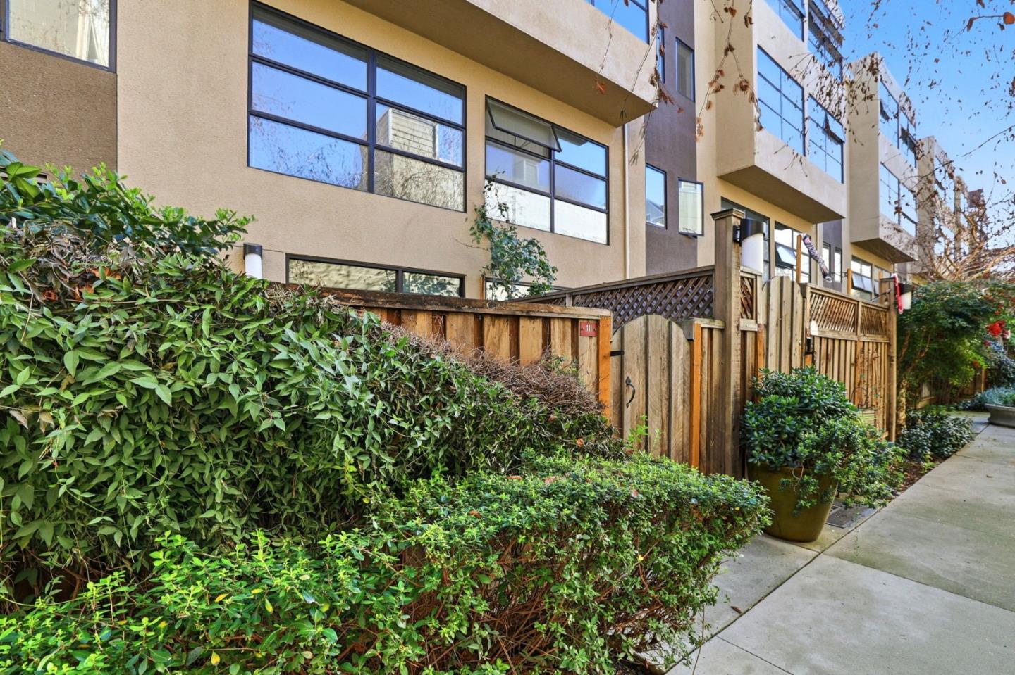 400 North 1st Street 111