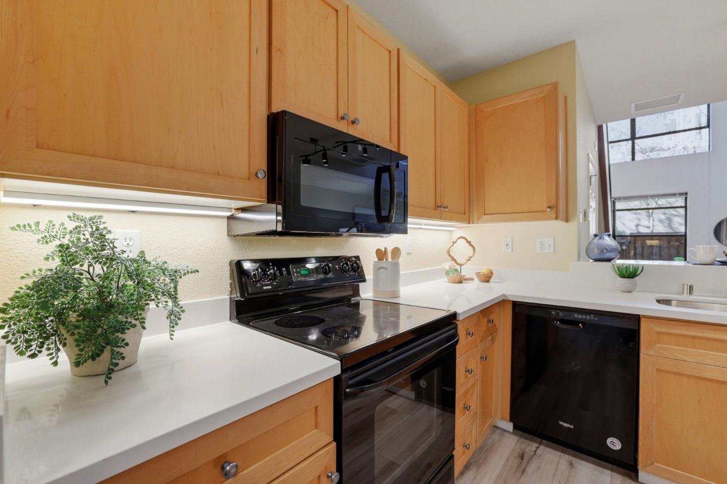 400 North 1st Street 111