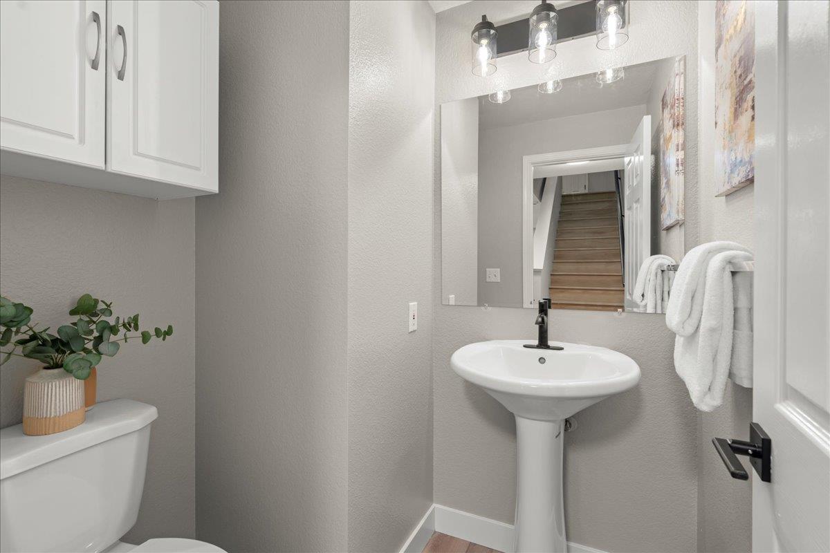 1690 Civic Center Drive 102