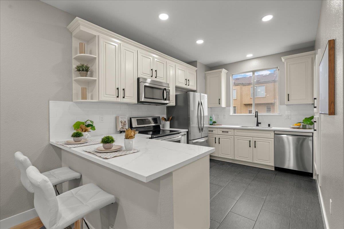 1690 Civic Center Drive 102