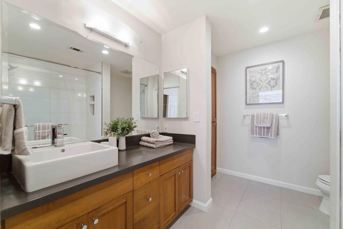 30 East Julian Street 208