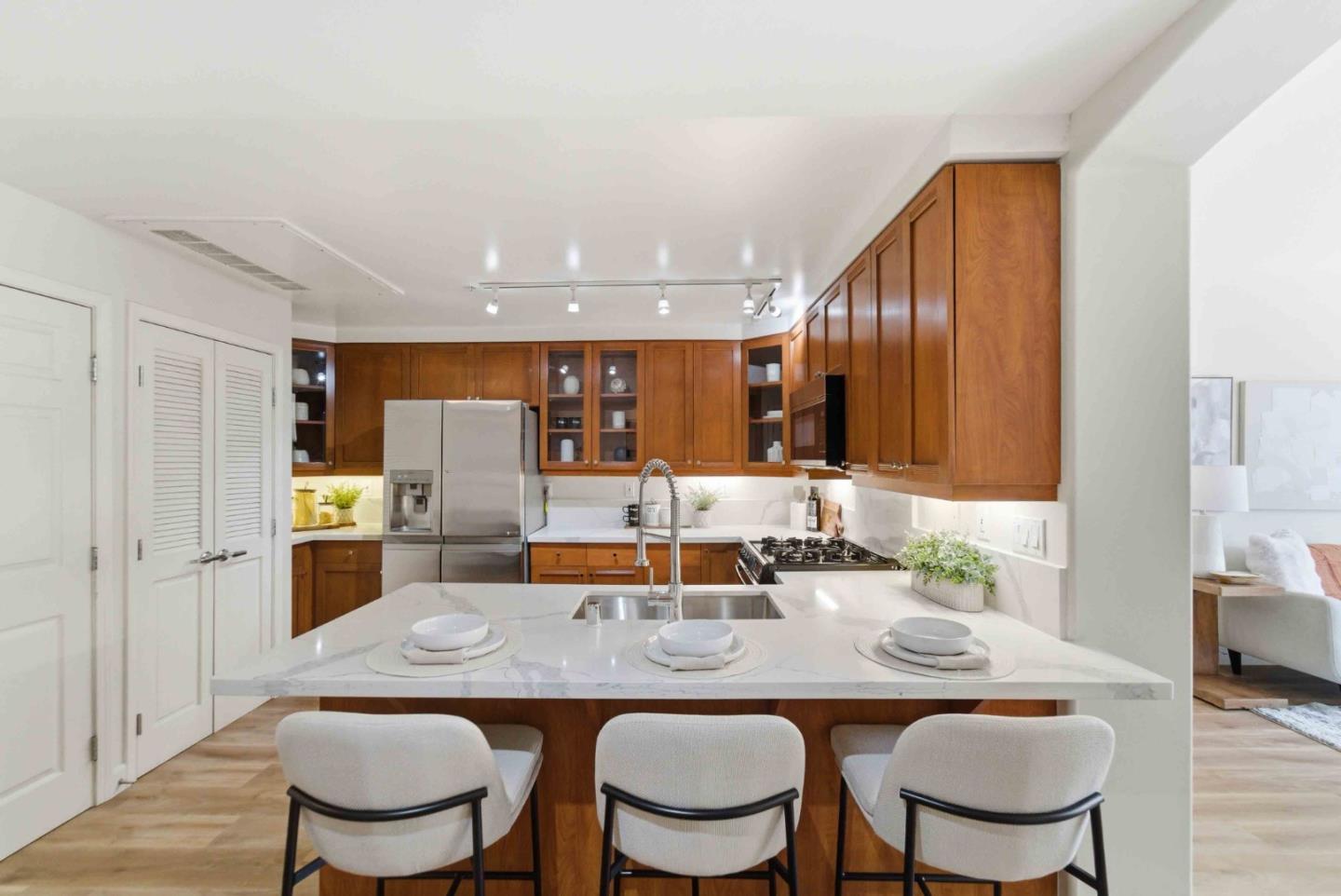 30 East Julian Street 208